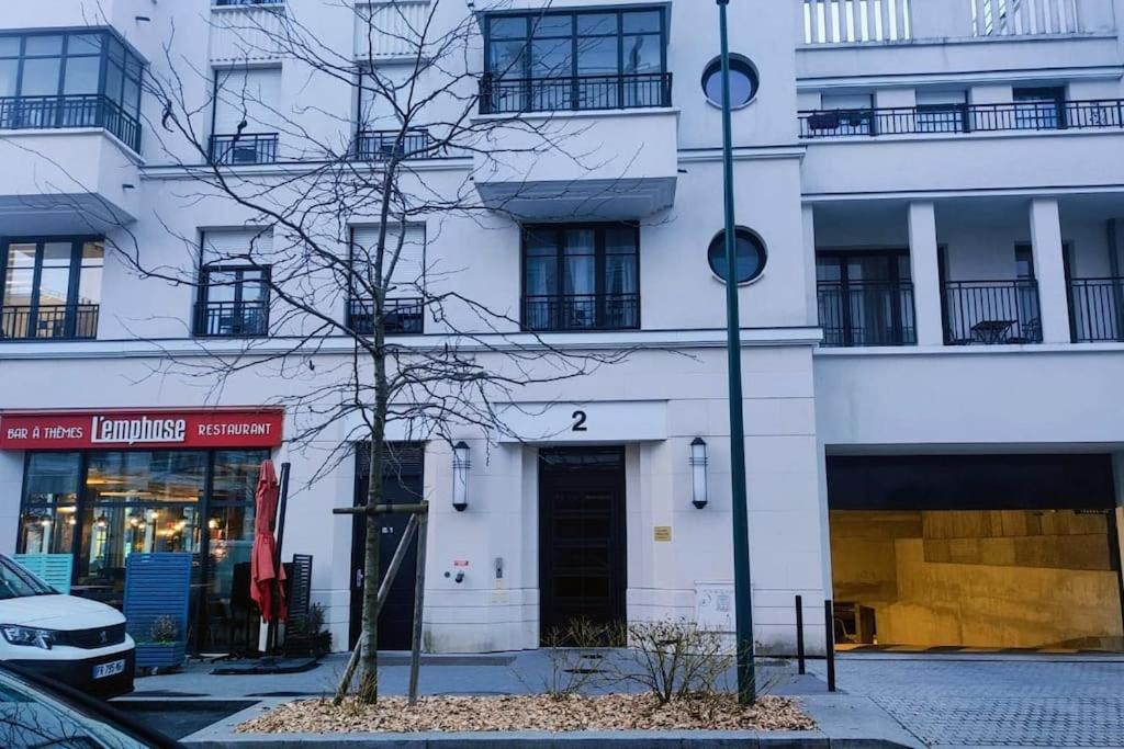 Lotus- 4 Min De Walt Disney-Arrivee Autonome-Parking Et Wifi Gratuit-Proche De Toutes Commodites 5Min De La Vallee Village Chessy  Zewnętrze zdjęcie